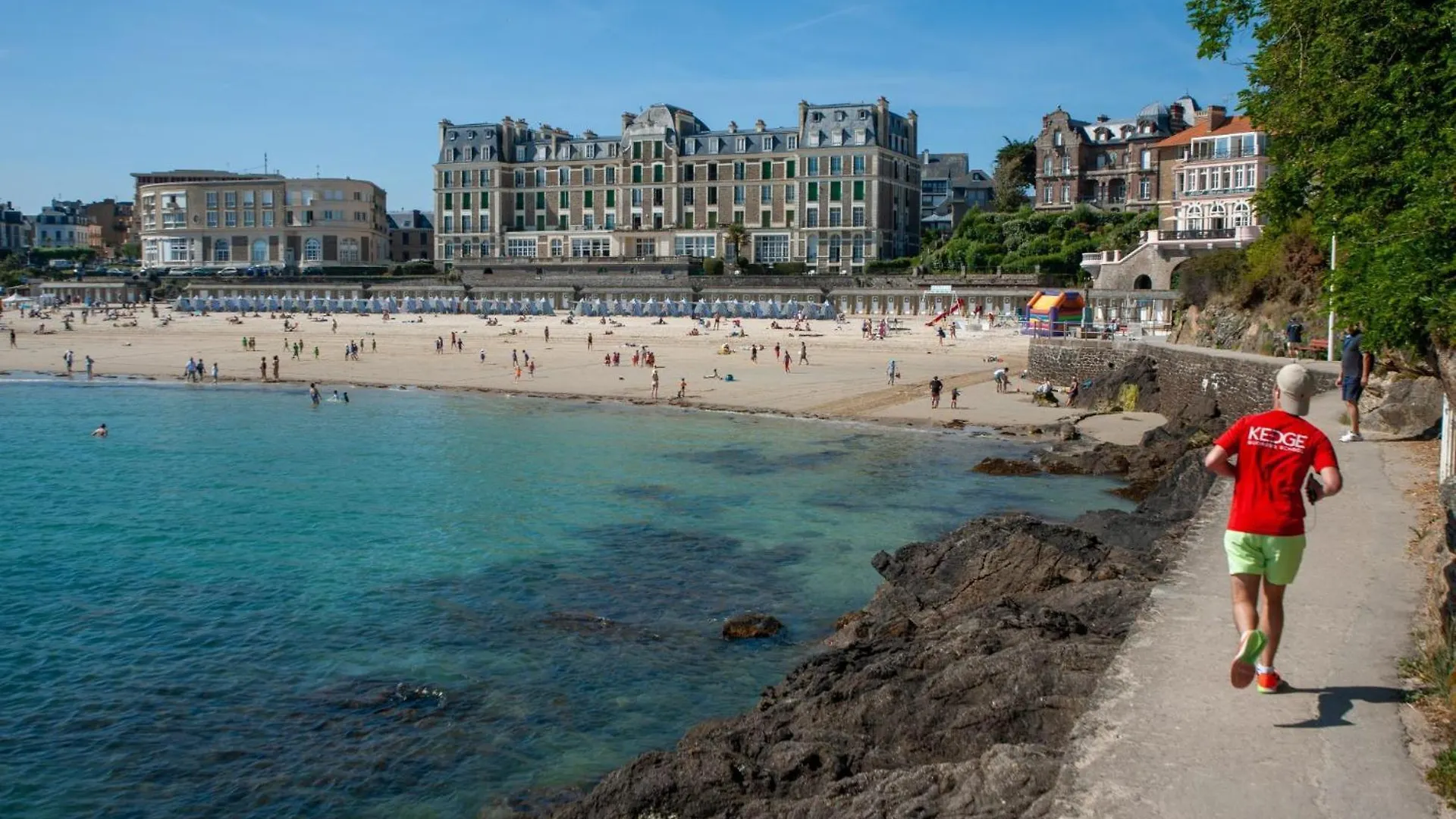 200M Plage De L'Ecluse- Dinard- Logement Pour 2